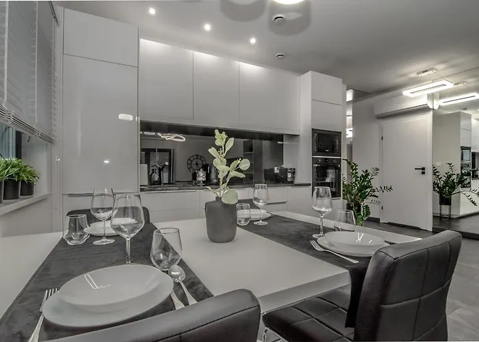 Austriacka 4 * Koszalin