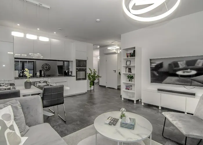 Austriacka 4 * Koszalin